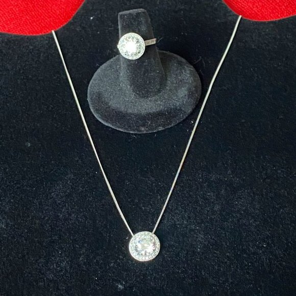 CZ Set Necklace and Matching Ring / 14K White Gold Plated 925 (EUC) - Picture 8 of 9